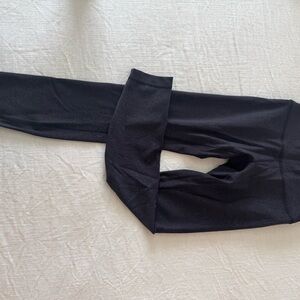 Lululemon Wunder Train Black Pattern Leggings 25” Inseam